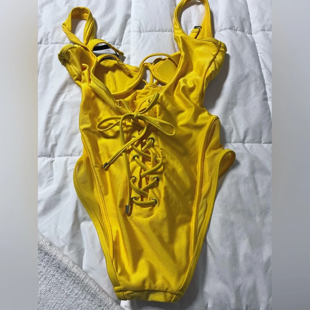 BFYNE SWIM NWT - Picture 2 of 6